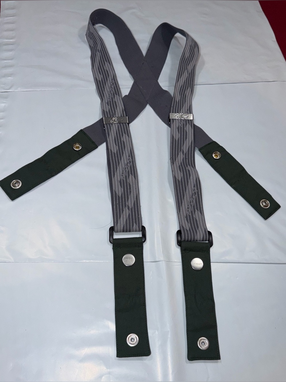 Spyder Gray Striped Green Snap Logo Suspenders Adjustable Elastic Stretchy 1 SZ